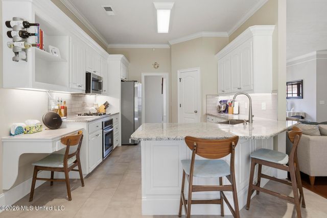 156 Hartfield Drive, Madison, MS 39110