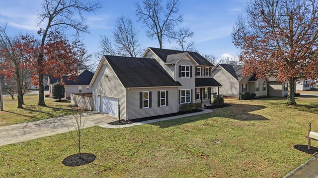 122 Point Dr, Tullahoma, TN 37388