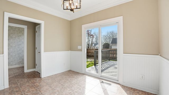 122 Point Dr, Tullahoma, TN 37388