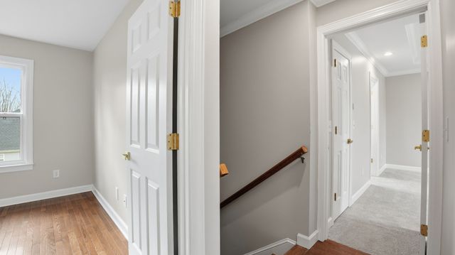 122 Point Dr, Tullahoma, TN 37388