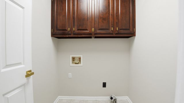 122 Point Dr, Tullahoma, TN 37388