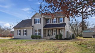 122 Point Dr, Tullahoma, TN 37388