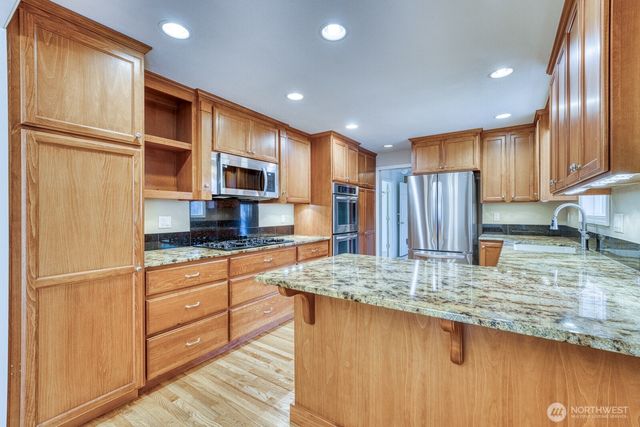 3728 70th Avenue Ct W, University Place, WA 98466