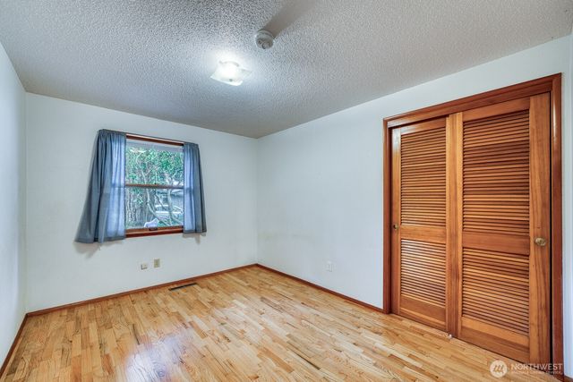 3728 70th Avenue Ct W, University Place, WA 98466