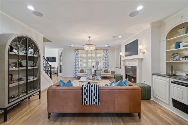 9455 JOHNSON RD EXT, Germantown, TN 38139