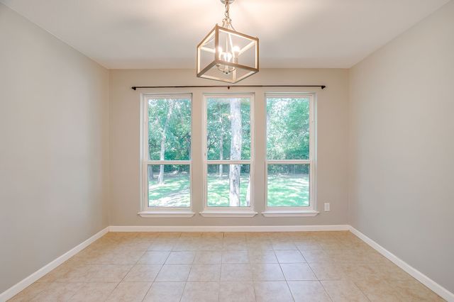 600 Eastcliff Drive, Euless, TX 76040