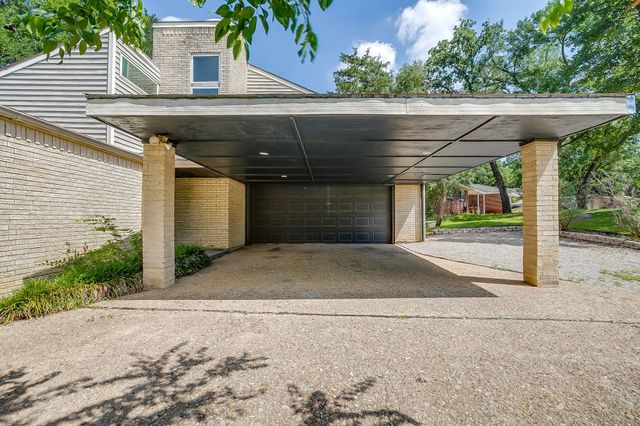 600 Eastcliff Drive, Euless, TX 76040