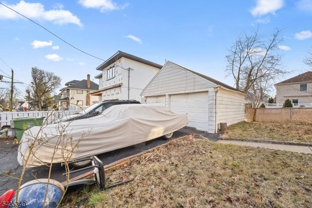37 Raritan Rd, Linden City, NJ 07036