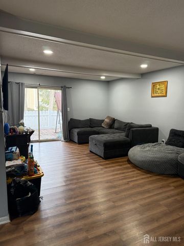 7 Foxtail Lane, South Brunswick, NJ 08852