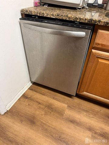 7 Foxtail Lane, South Brunswick, NJ 08852