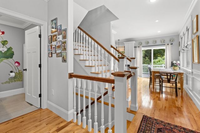 176 Elm Street 2, Amesbury, MA 01913