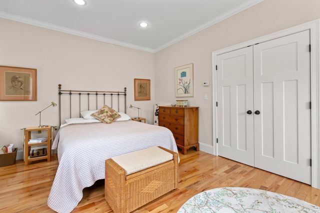 176 Elm Street 2, Amesbury, MA 01913