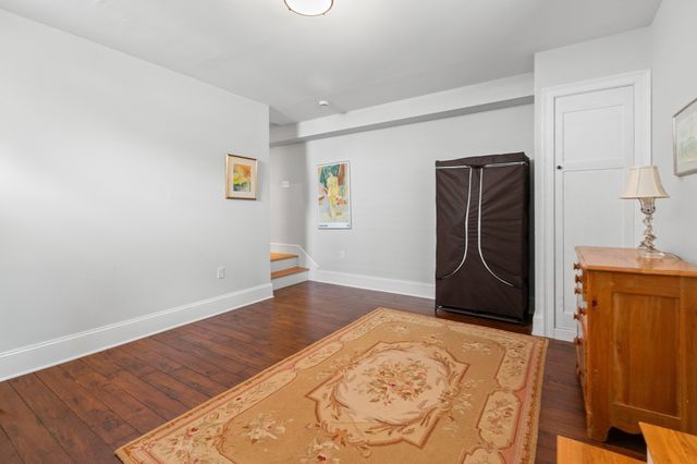 176 Elm Street 2, Amesbury, MA 01913