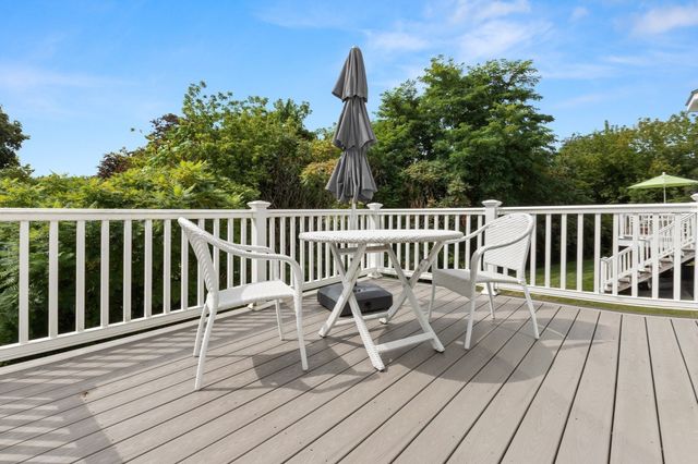 176 Elm Street 2, Amesbury, MA 01913