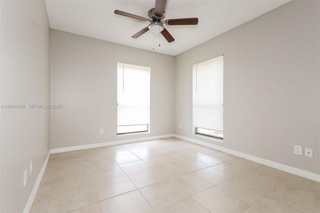 438 SE Streamlet Ave, Port St. Lucie, FL 34983