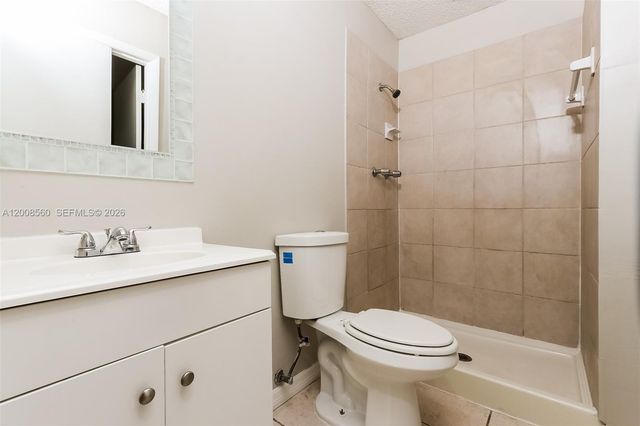 438 SE Streamlet Ave, Port St. Lucie, FL 34983