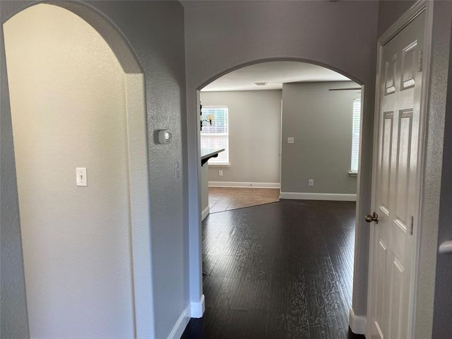 4500 Secure LN, Austin, TX 78725