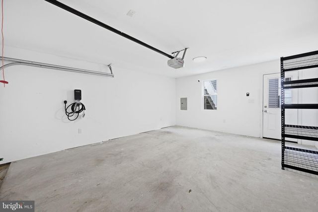 443 KENYON ST NW, Washington, DC 20010