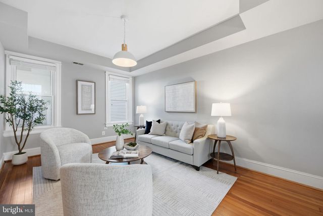 443 KENYON ST NW, Washington, DC 20010