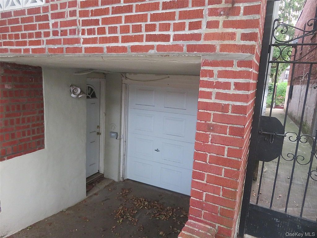 306 E 48th Street, Brooklyn, NY 11203 — photo 3