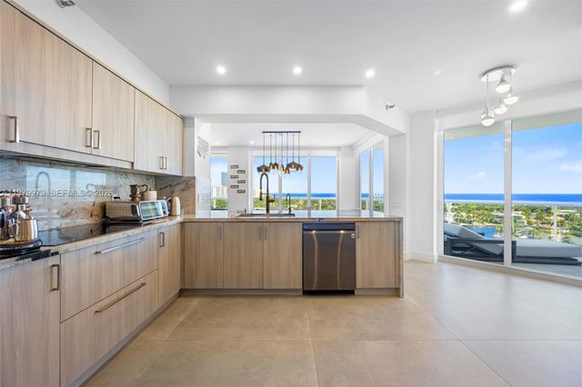 3802 NE 207th St 1101, Aventura, FL 33180