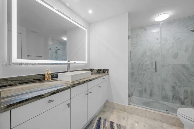 3802 NE 207th St 1101, Aventura, FL 33180