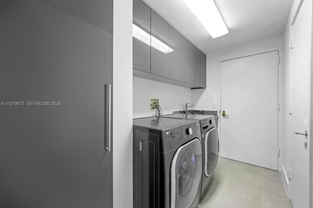 3802 NE 207th St 1101, Aventura, FL 33180