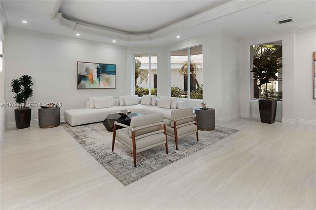 3802 NE 207th St 1101, Aventura, FL 33180