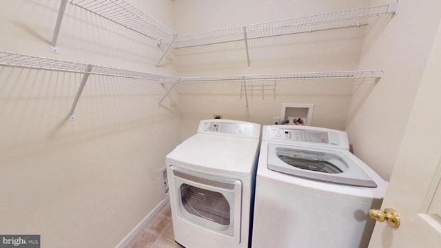 153 CAMBRIDGE LN, Lewistown, PA 17044