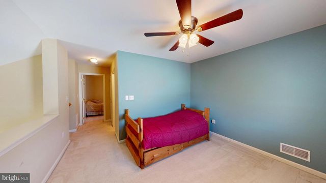 153 CAMBRIDGE LN, Lewistown, PA 17044