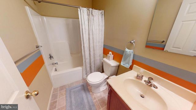 153 CAMBRIDGE LN, Lewistown, PA 17044