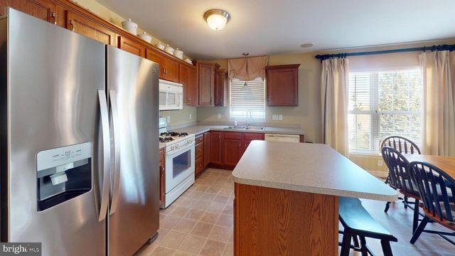 153 CAMBRIDGE LN, Lewistown, PA 17044