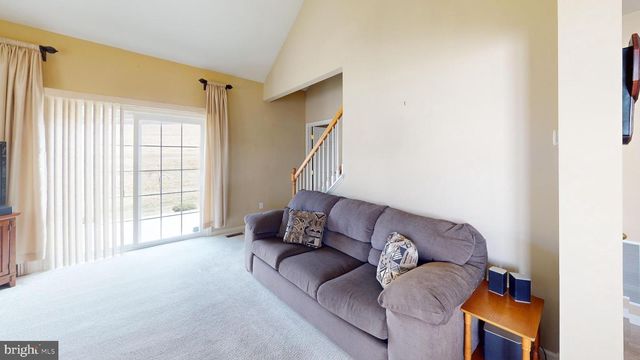 153 CAMBRIDGE LN, Lewistown, PA 17044