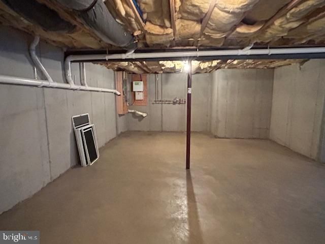 153 CAMBRIDGE LN, Lewistown, PA 17044