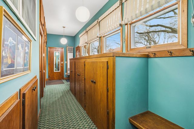 1470 W 35th Street, Minneapolis, MN 55408