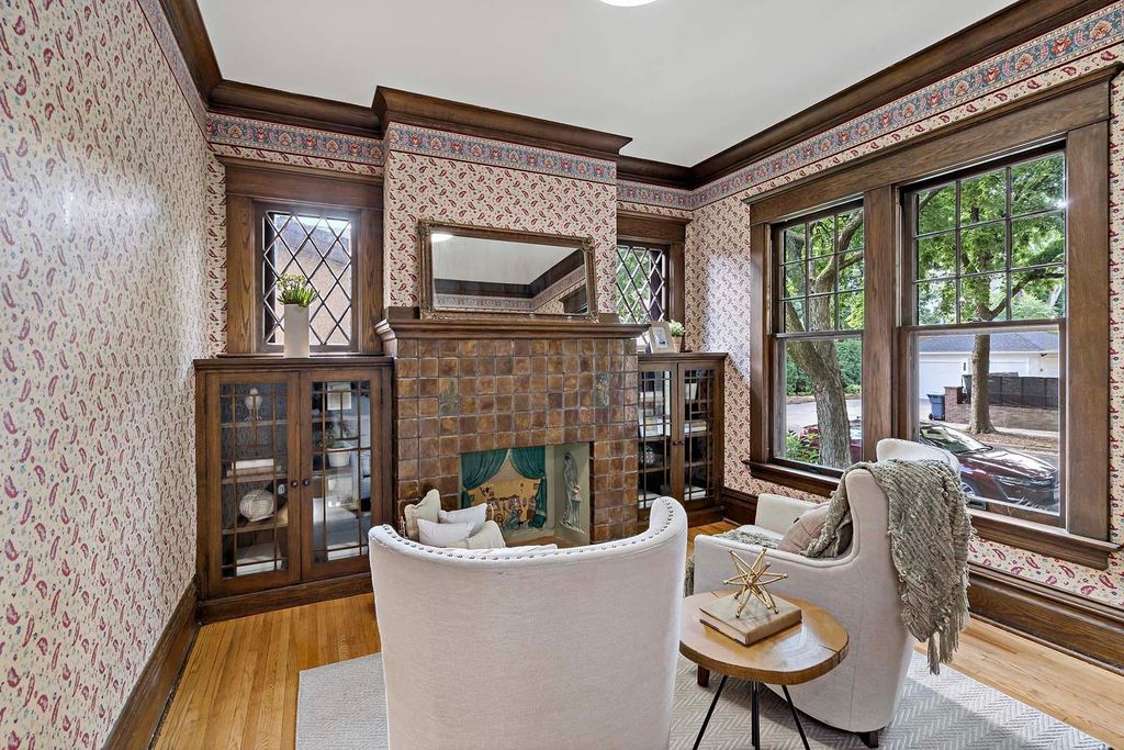 1470 W 35th Street, Minneapolis, MN 55408 — photo 2