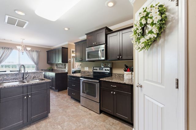 5490 Big Springs Rd, Lebanon, TN 37090