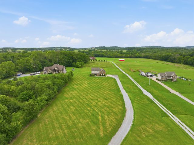 5490 Big Springs Rd, Lebanon, TN 37090