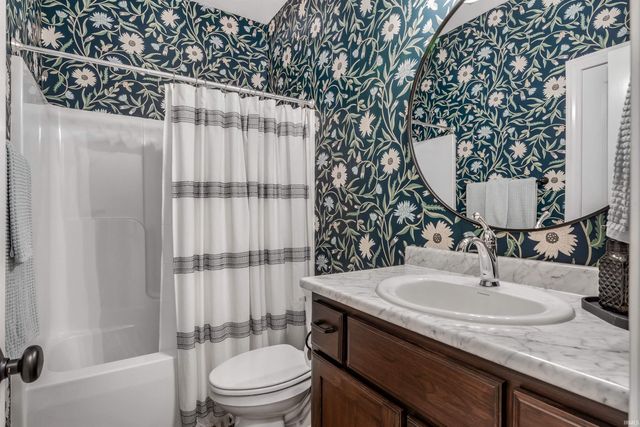 13038 Silk Tree Trail, Fort Wayne, IN 46814