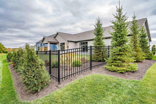 13038 Silk Tree Trail, Fort Wayne, IN 46814