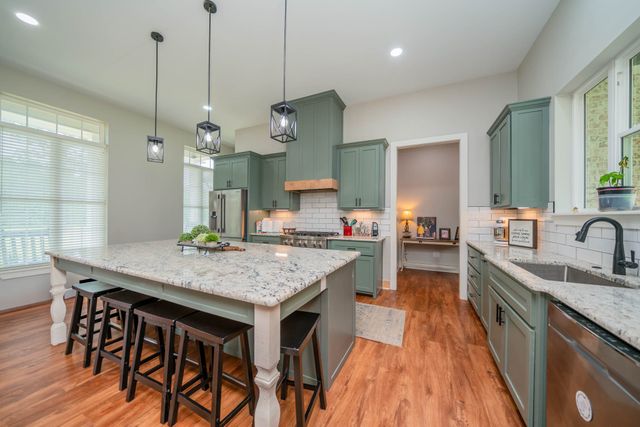 3333 State Hwy 204, Jacksonville, TX 75766