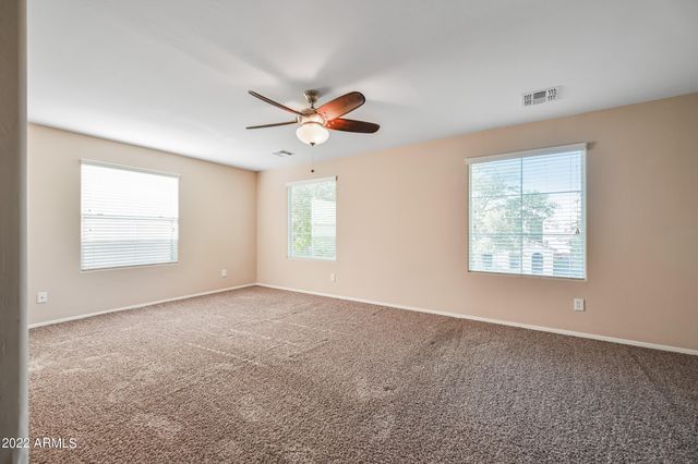 2185 S Sanders Drive, Gilbert, AZ 85295