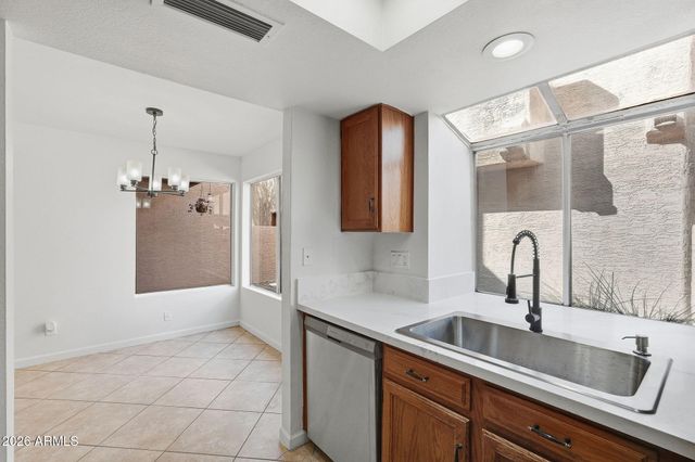 2834 S EXTENSION Road 1039, Mesa, AZ 85210