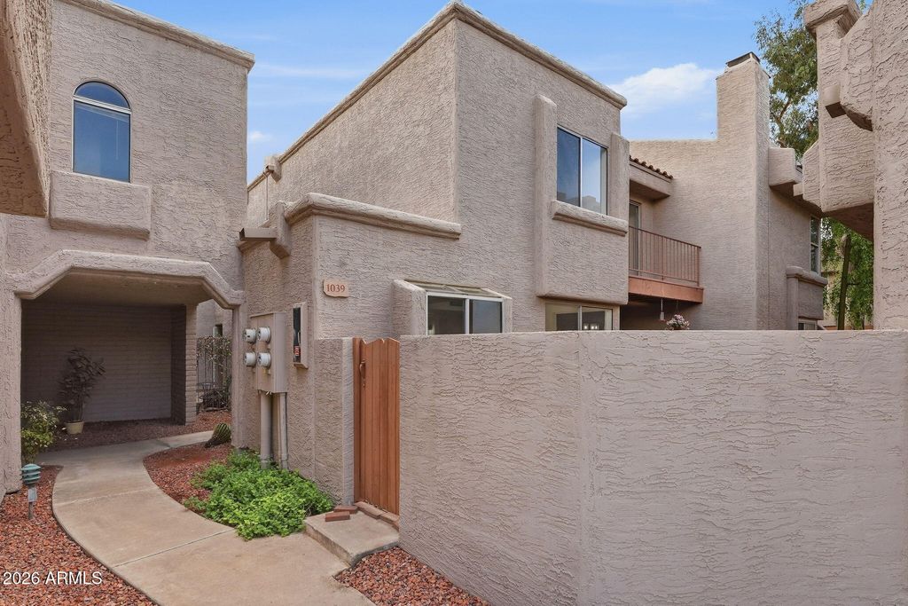 2834 S EXTENSION Road 1039, Mesa, AZ 85210