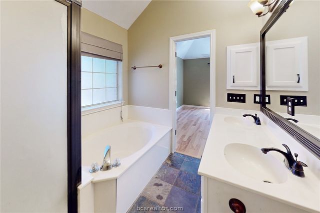 2817 Brandywine Circle, Bryan, TX 77807