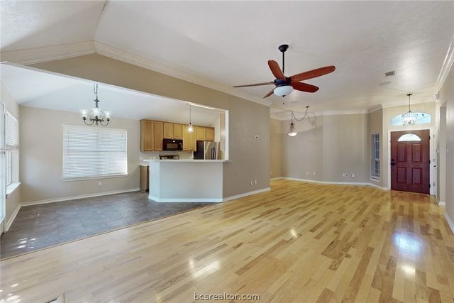 2817 Brandywine Circle, Bryan, TX 77807