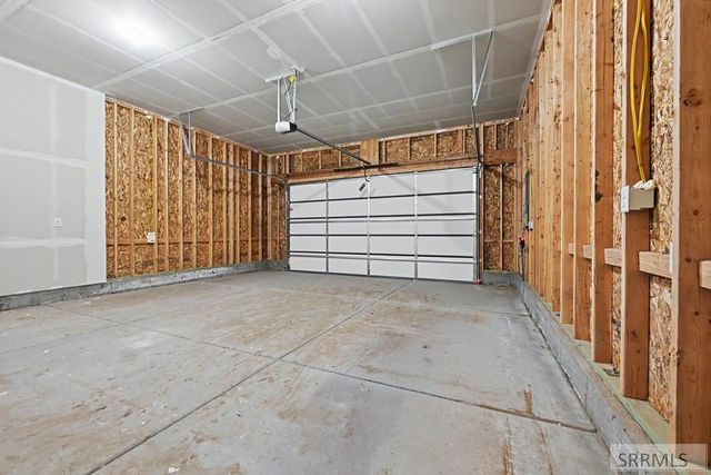 3076 Elixir Road, Ammon, ID 83406