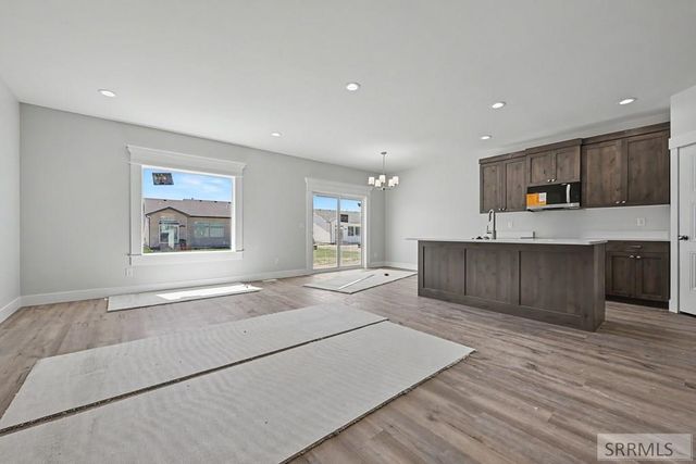 3076 Elixir Road, Ammon, ID 83406