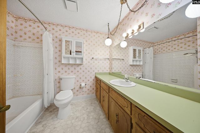 200 Serpentine Road, Irmo, SC 29063