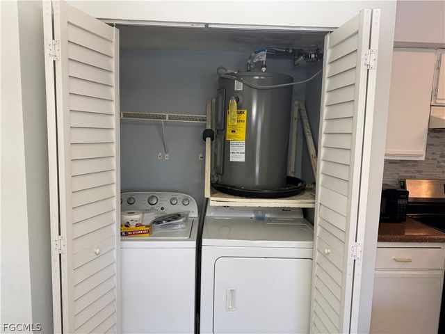 5329 Summerlin RD 2911, Fort Myers, FL 33919